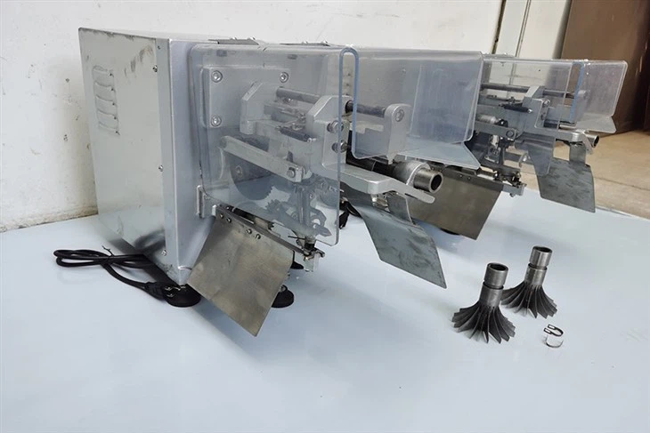 Apple Peeling Coring Cutting Machine